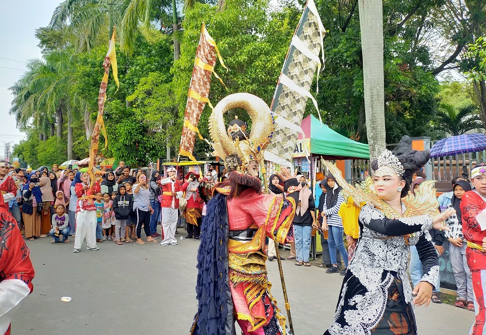 Ratu corona vs Satria Imun