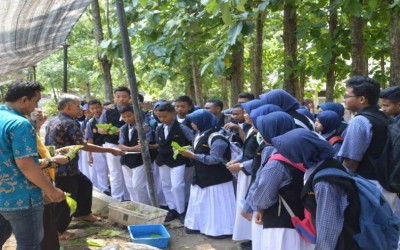 KEGIATAN PEMBELAJARAN LUAR KELAS KE PUSLITBANG PERHUTANI